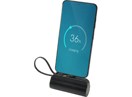 Batería externa tipo-C de plástico reciclado de 5000 mAh y 10 W con soporte abatible incorporado y cable 2 en 1 Alnair
