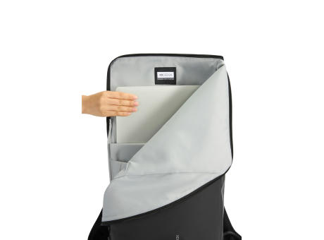 Mochila urbana resistente al agua con solapa