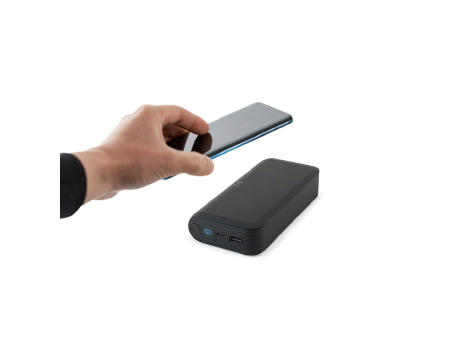 BECKER 20. 20'000 mAh Powerbank aus recyceltem ABS (100% rABS) mit 15W superschnellem kabellosem Ladegerät