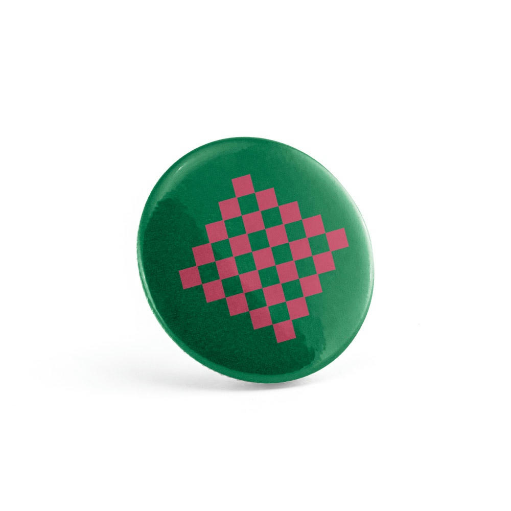 Button PIN 12. Runder Pin mit Magnet und Flaschenöffner
