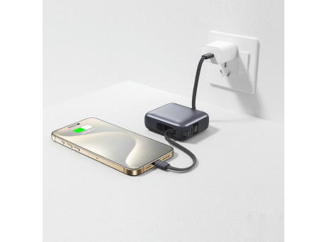 Nova Powerbank 22,5 W Power Delivery mit integrierten Kabeln 10.000 mAh