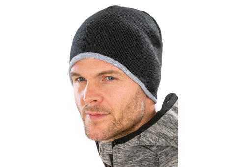 Gorro de punto contrastado