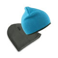 Gorro de punto contrastado