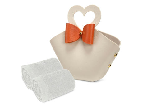 SET 5 BOLSITOS CON TOALLA "COQUETTE"