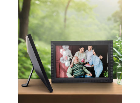 FrameMate Digital Photo Frame