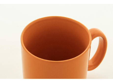 farbiger Keramikbecher Kolomu