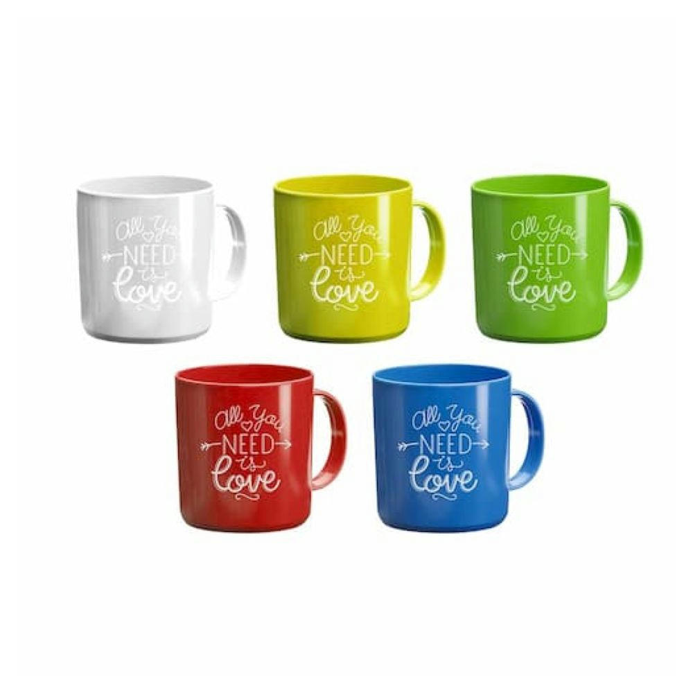 Taza de plastico de colores