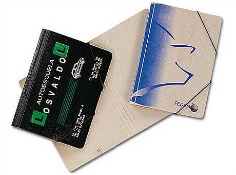 Carpeta de cartón reciclado, espesor 1,5 mm