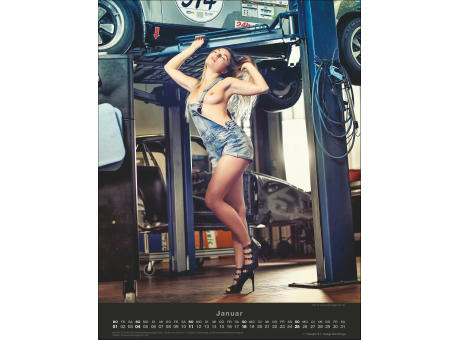 Cars & Girls