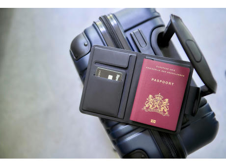 Recycelter PU-Reisepasshalter Mavi