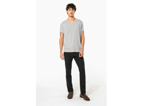 Camiseta con elastano cuello de pico hombre