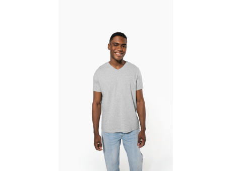 Camiseta con elastano cuello de pico hombre