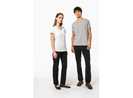 Camiseta con elastano cuello de pico hombre