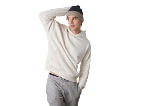 Gorro bicolor con dobladillo