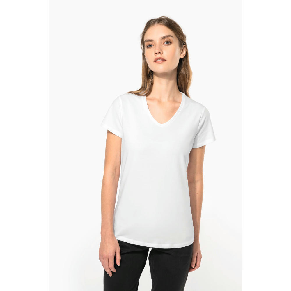 Camiseta con elastano cuello de pico mujer