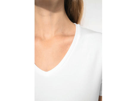 Camiseta con elastano cuello de pico mujer