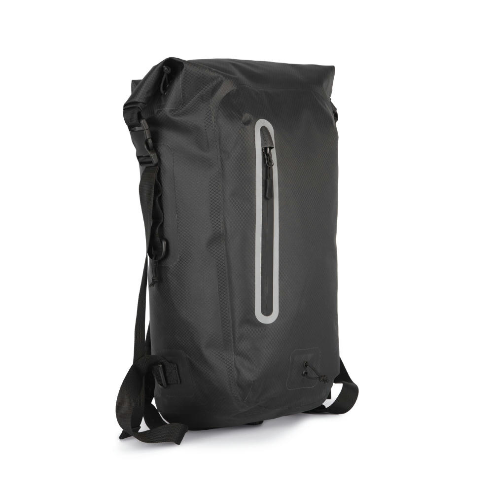 Mochila impermeable con compartimento para el casco