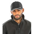Gorra con bordes reflectantes