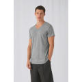 Camiseta Triblend cuello de pico hombre