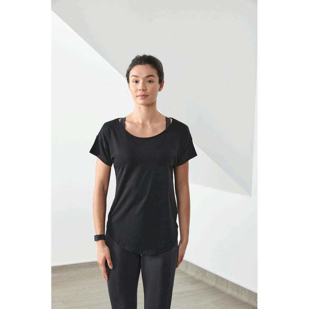 Camiseta scoop neck mujer
