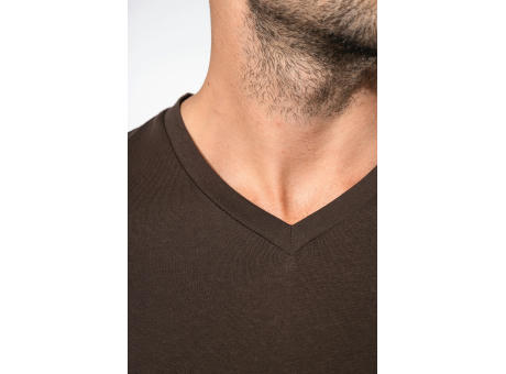 Camiseta manga corta y cuello de pico
