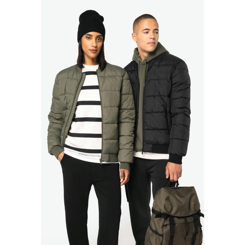 Chaqueta acolchada ecorresponsable con cuello tipo beisbolera unisex