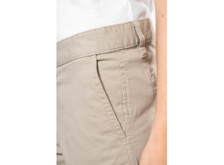 Bermuda chino mujer