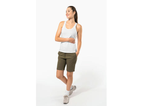 Bermuda chino mujer