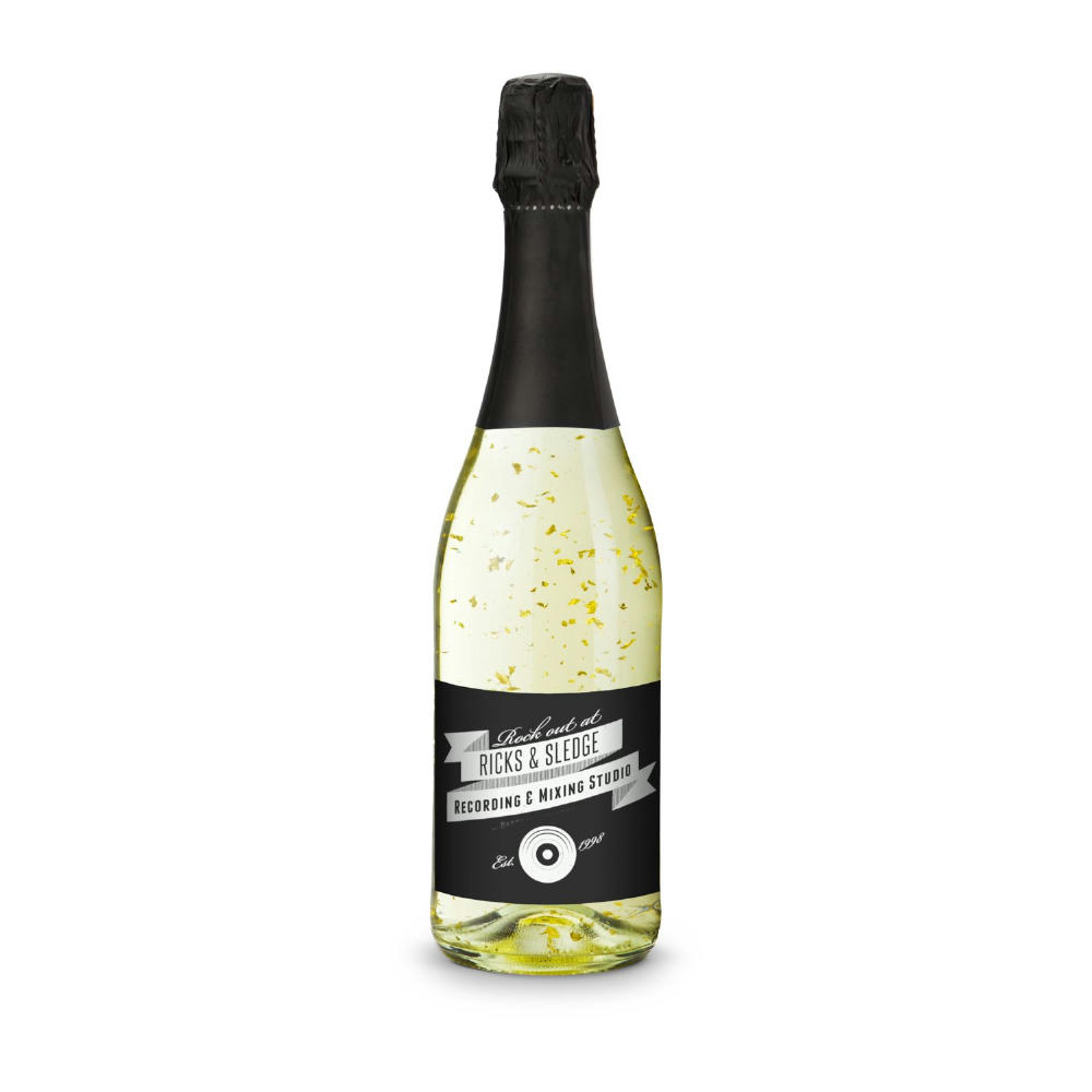 Golden Flakes - Flasche klar - Kapselfarbe Schwarz, 0,75 l