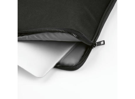 Liverpool Laptop-Hülle aus recy. Nylon. Geeignet für Laptops bis 15,6"