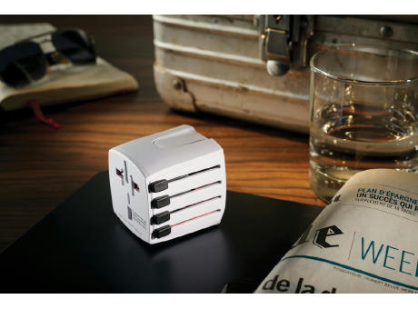 SKROSS World Travel Adapter MUV Micro