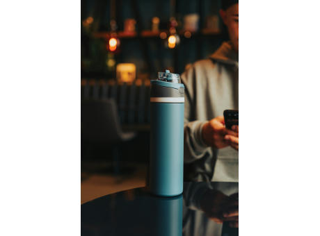Omni Sip verschließbare Flasche aus RCS-reSteel, 720ml