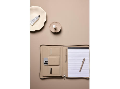 VINGA Baltimore RCS A4 Portfolio