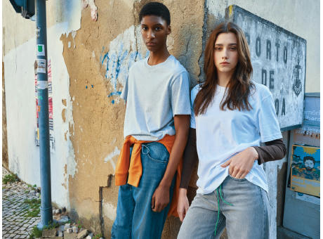 IQONIQ Kakadu relaxed T-Shirt aus recycelter Baumwolle