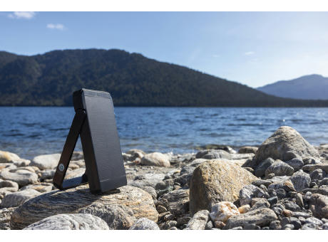 Skywave 10000mAh Solarpowerbank aus RCS recycelt. Kunststoff