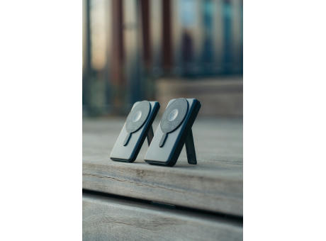 Urban Vitamin Redwood 5-in-1 5.000mAh 20W PD magn. Powerbank