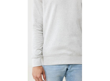 IQONIQ Denali ungefärbt. Rundhals-Sweater aus recycelter BW