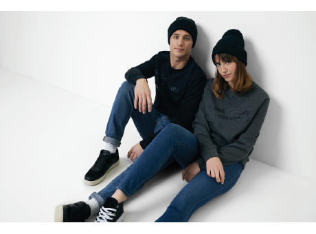 IQONIQ Denali ungefärbt. Rundhals-Sweater aus recycelter BW