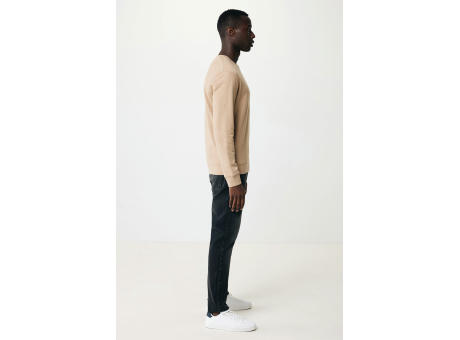 IQONIQ Denali ungefärbt. Rundhals-Sweater aus recycelter BW