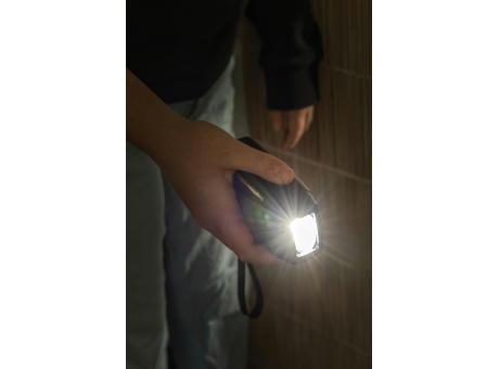 RescueWave Notfallradio aus RCS recyceltem Kunststoff