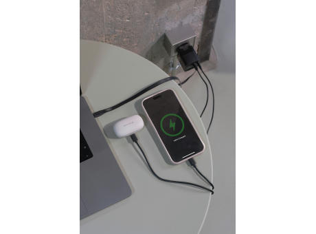 Urban Vitamin Mendocino 65W GaN-Charger mit einziehb. Kabel