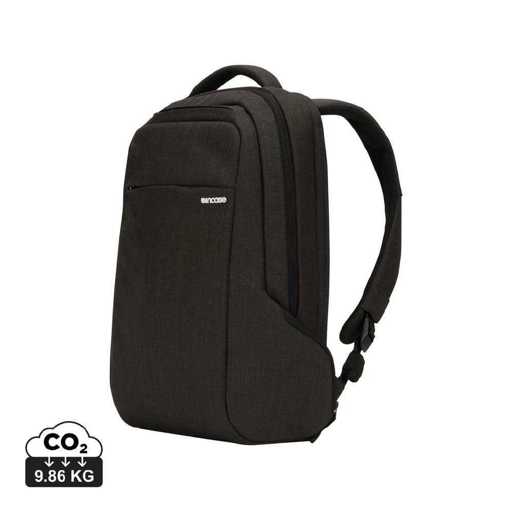 Incase ICON Slim Pack
