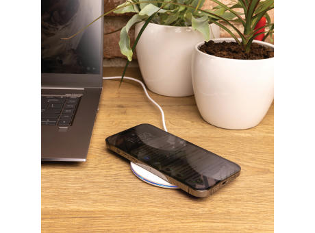 15W-Wireless-Fast-Charger aus recyceltem RCS-Kunststoff