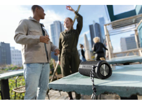 Urban Vitamin Berkeley IPX7 Wireless Lautsprecher