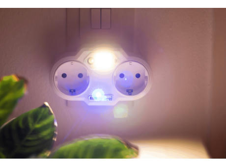 ENDLESS POWER NIGHT - USB-Adapter-Stecker-Netzteil mit Nachtlicht