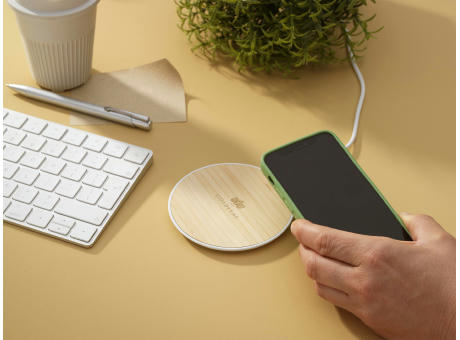 Bamboo 15W Wireless Fast Charger Schnelladegerät