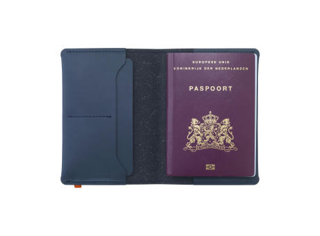 Recycled Leather Passport Holder Passhülle