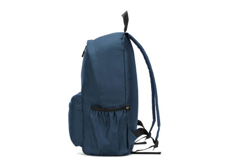 ROSARIO. Mochila clásica con un diseño atemporal en poliéster reciclado 600D