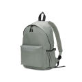 ROSARIO. Mochila clásica con un diseño atemporal en poliéster reciclado 600D