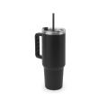 JOYNER XL. Vaso de viaje grande de acero inoxidable (91 % reciclado) con aislamiento al vacío de doble pared y acabado mate de 1300 ml
